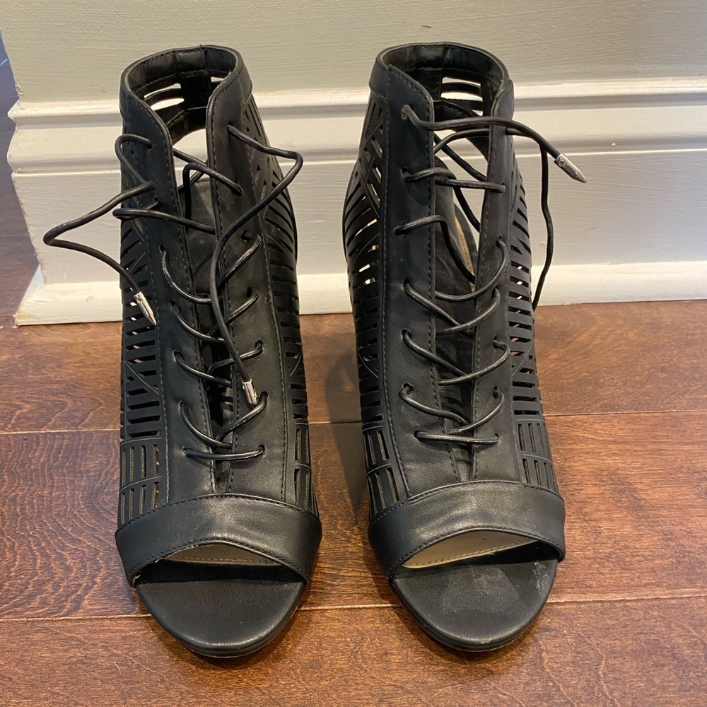 Sam Edelman Laser Cut Lace Up Botties